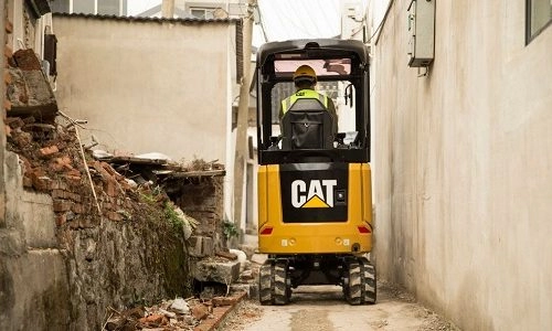 Mini ekskavatorius CAT 301.6 nuoma Vilniuje
