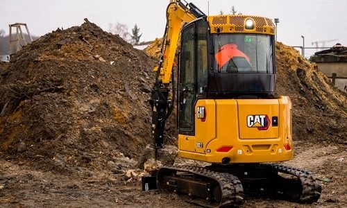 Mini ekskavatorius CAT 302.7 nuoma Vilniuje