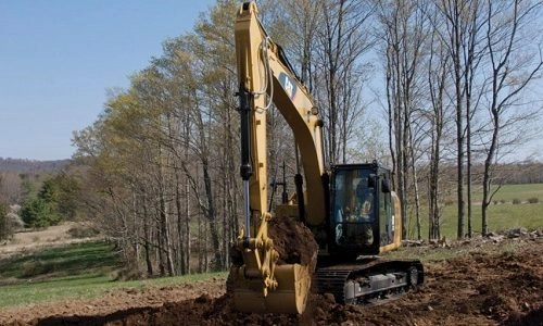 Vikšrinis ekskavatorius CAT 318 F L nuoma Vilniuje
